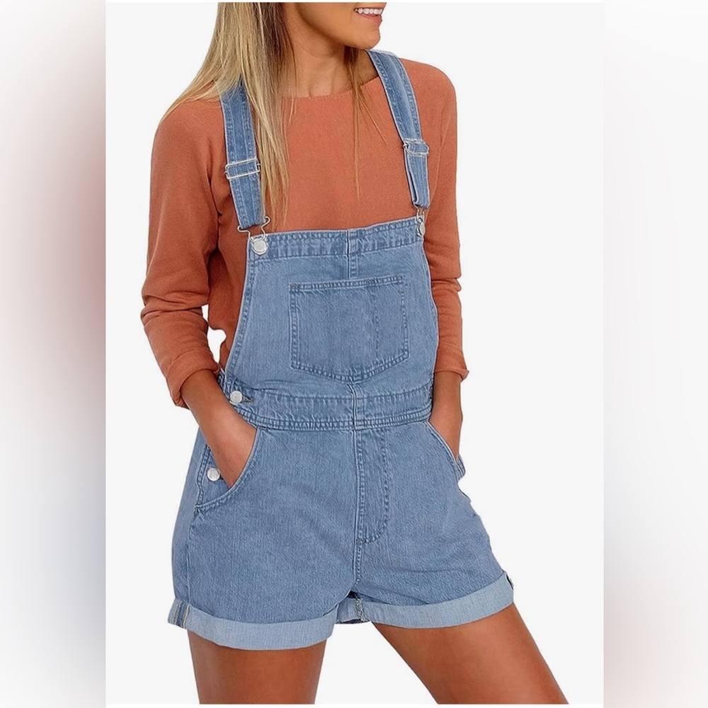 NWT utyful light denim overall shorts